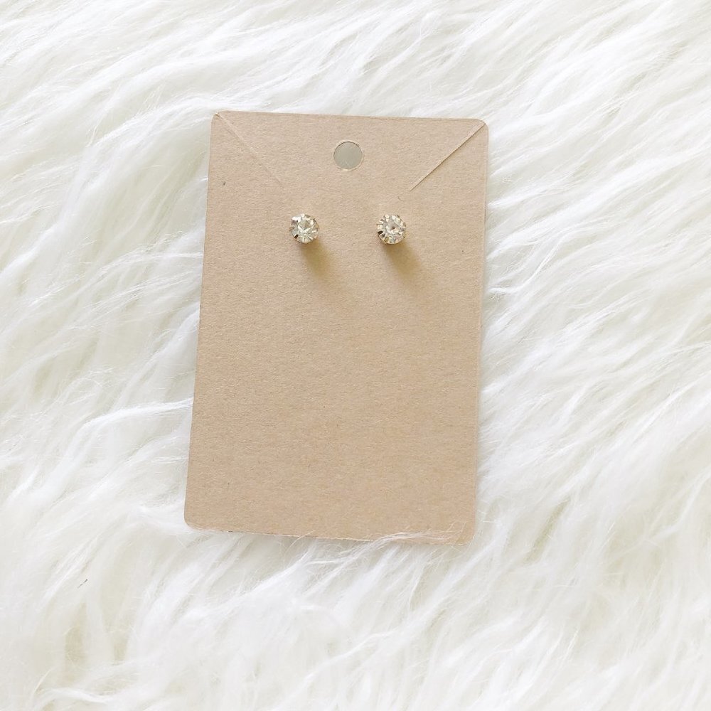 NWOT Crystal Stud Earrings